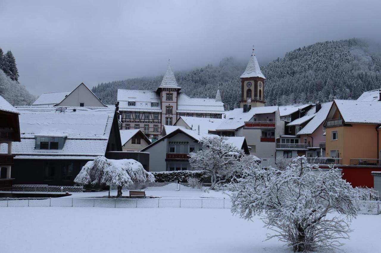 Hotel Haus Hubertus Bad Peterstal-Griesbach Exterior foto